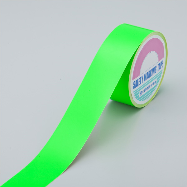 日本緑十字 緑十字 高輝度蓄光ラインテープ (矢印付) FLAY-2510 25mm幅×10m 屋内用 PET (361006) - 1