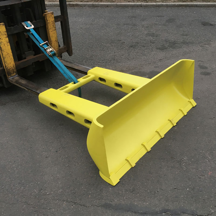 �p���[�u���[�h�@�J�b�^�[�t���f���@�v�s�|�P�P�W�|�P